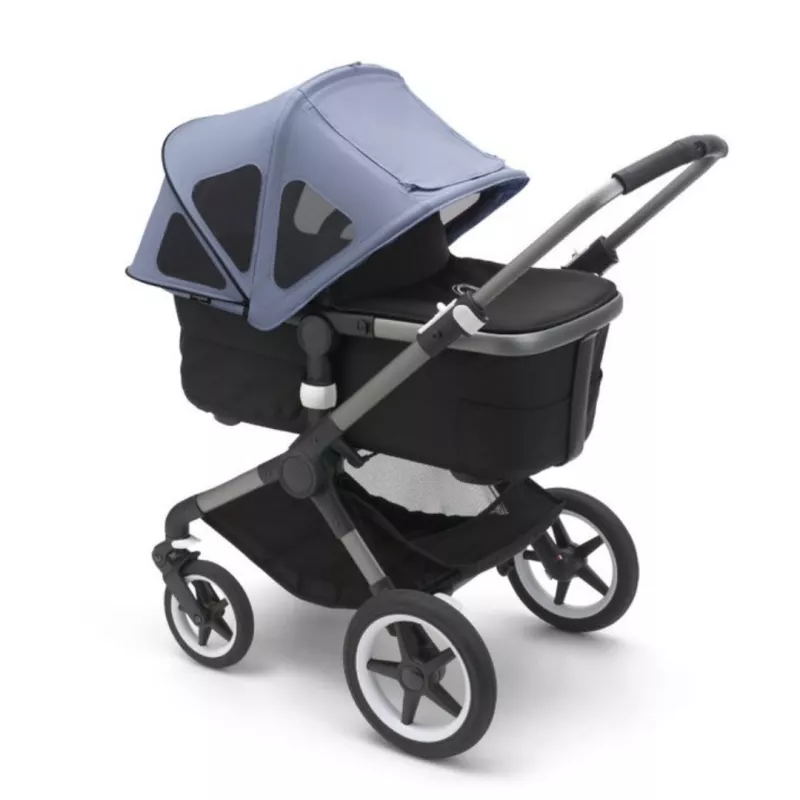 Bugaboo Capota Ventilada Fox / Cameleon azul costero desplegada