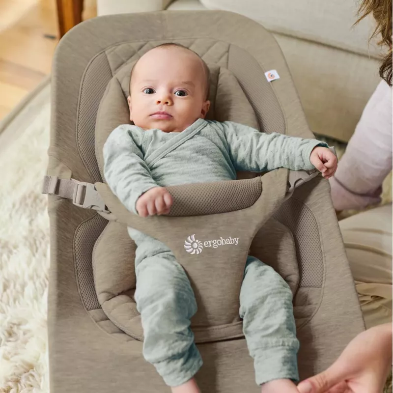 Ergobaby Hamaca 3 en 1 Evolve Soft Olive recién nacido