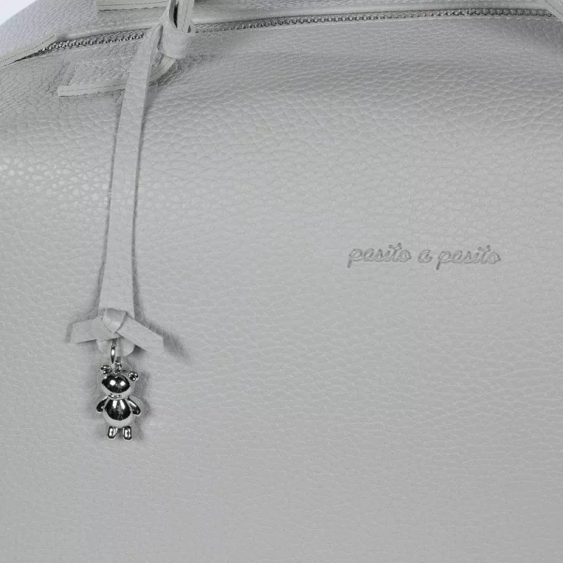 Pasito a Pasito Bolso Maternal Icon smoke detalle